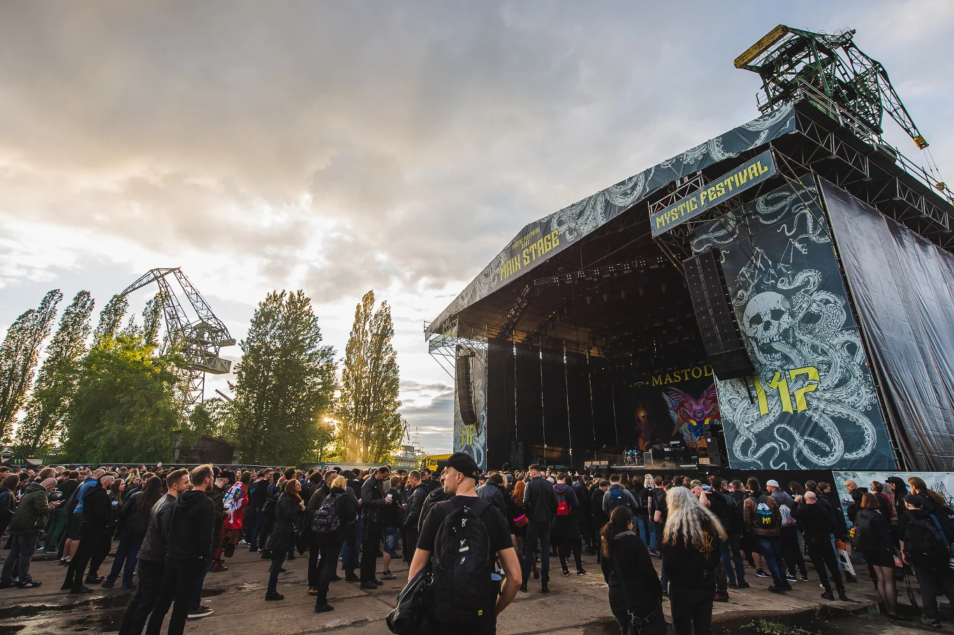 Tak się bawią fani podczas Mystic Festival 2022! Tak się bawią fani podczas Mystic Festival 2022!