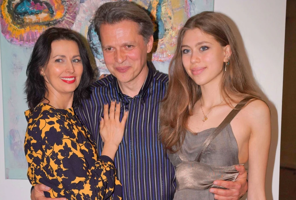 Jakub Przebindowski, Martyna Kliszewska, Mia Przebindowska Jakub Przebindowski, Martyna Kliszewska, Mia Przebindowska