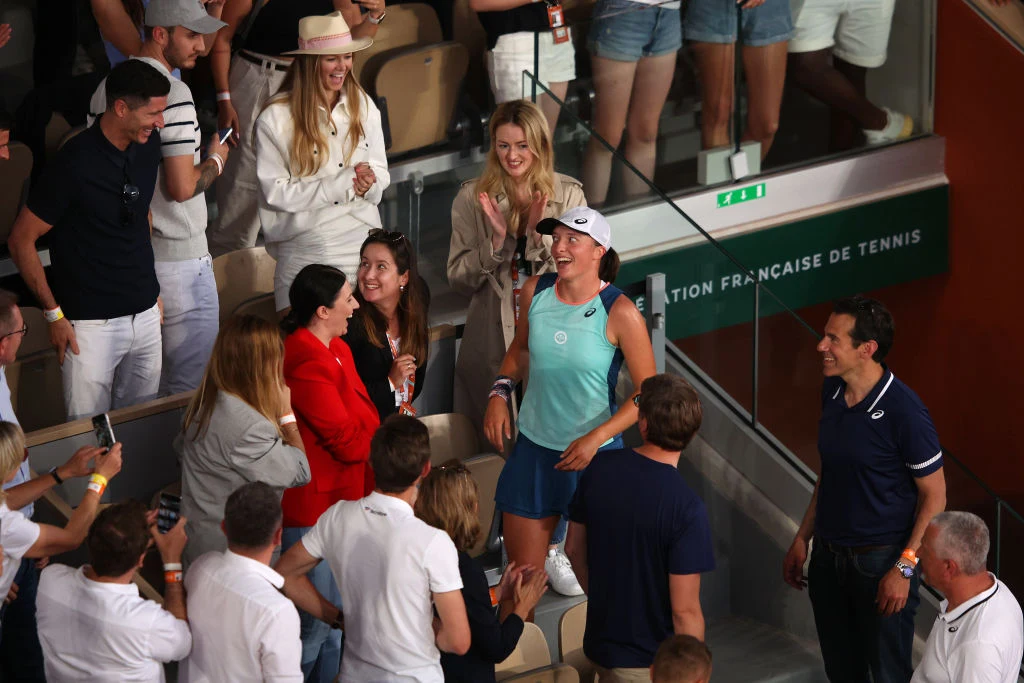 Robert Lewandowski gratuluje Idze Świątek Robert Lewandowski gratuluje Idze Świątek