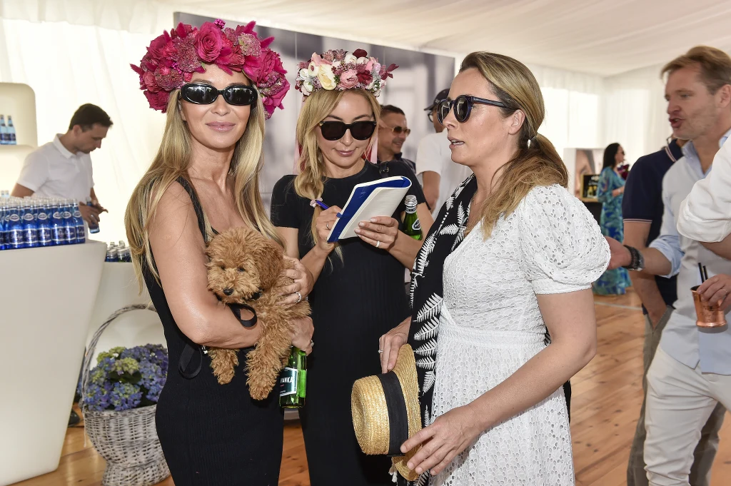 Joanna Przetakiewicz, Karolina Ferenstein-Kraśko