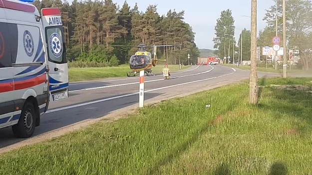 Dk 6 była zablokowana przez ponad cztery godziny. Okoliczności wypadku będzie wyjaśniać lęborska policja pod nadzorem prokuratury.

Tekst: PAP