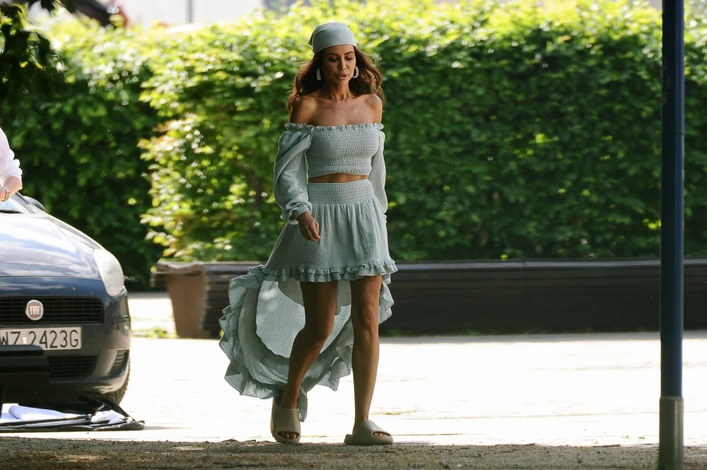 Trzecia stylizacja Natalii Siwiec składała się z pastelowego kompletu