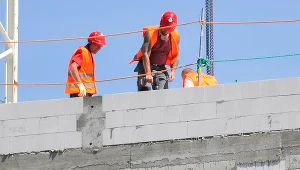 Gwałtownie spada zainteresowanie kredytami mieszkaniowymi. Czy grozi nam zapaść na rynku nieruchomości? Zdj. ilustracyjne