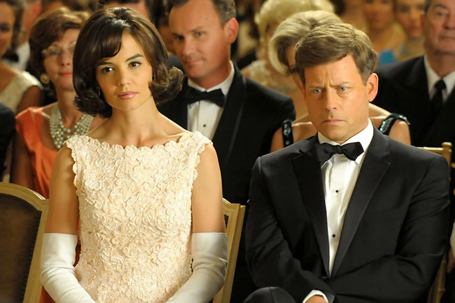 Katie Holmes i Greg Kinnear odgrywali główne role w "Klanie Kennedych". Katie Holmes i Greg Kinnear odgrywali główne role w "Klanie Kennedych".