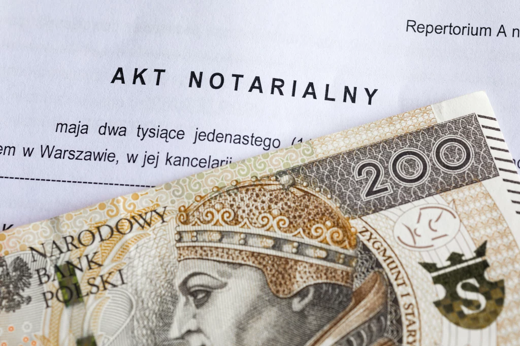 Ile kosztuje notariusz? Sprawdźmy, ile zapłacimy za kupno mieszkania, testament czy pełnomocnictwo