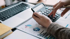 Nowe przepisy mają umożliwić podatnikom załatwianie spraw online