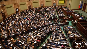Według sondażu do Sejmu nie weszłaby Konfederacja