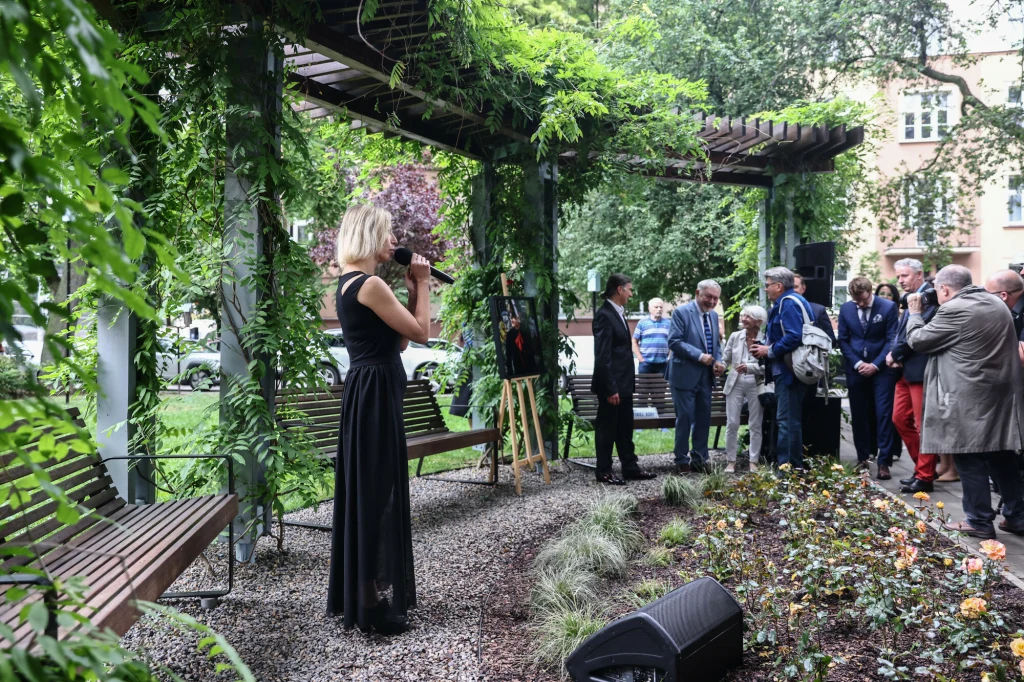 Uroczyste otwarcie odbyło się w 71. rocznicę urodzin artystki Uroczyste otwarcie odbyło się w 71. rocznicę urodzin artystki