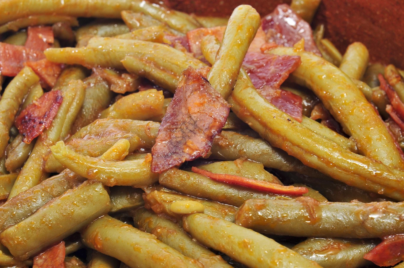 Z fasolki szparagowej można przygotować mnóstwo szybkich i nie wymagających energii dań. Idealny patent na obiad