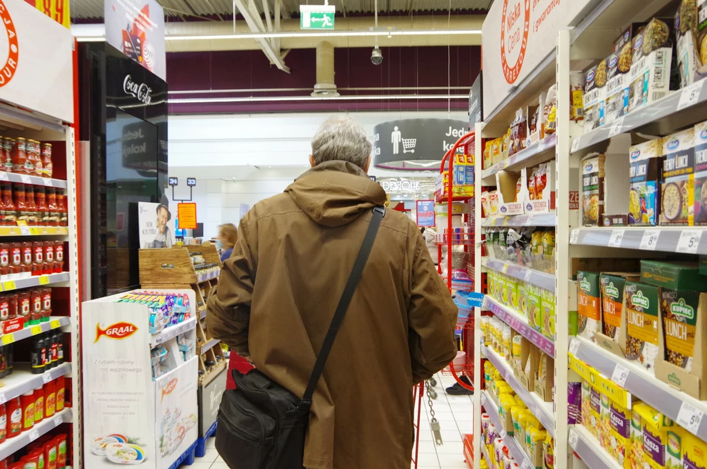 Polacy spokojnie podchodzą do dostępności produktów żywnościowych w sklepach
