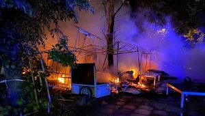  O godz. 2 w nocy w Miasteczku Wolności przed Sejmem doszło do pożaru