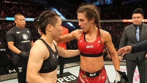 UFC 275. Joanna Jędrzejczyk przegrała walkę z Weili Zhang i zakończyła karierę