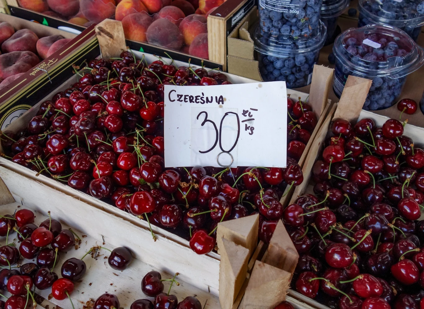 Ceny owoców i warzyw na bazarze Ceny owoców i warzyw na bazarze