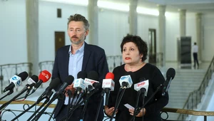 Konferencja Nowej Lewicy dot. nadużyć, do których miało dochodzić w Domu Pomocy Społecznej w Jordanowie
