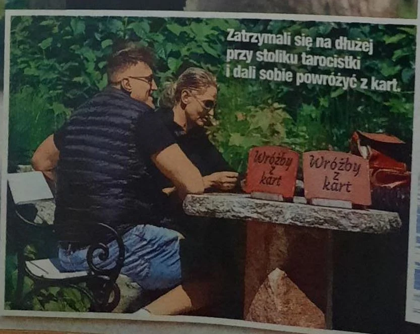 Dominika Tajner u ulicznej tarocistki