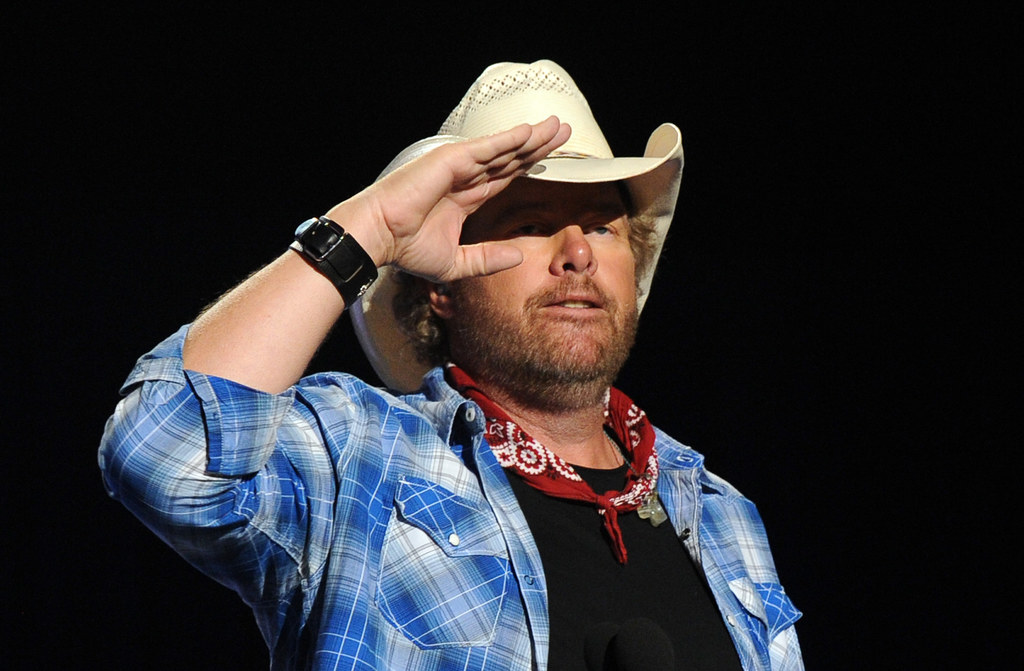 Toby Keith ujawnił, że walczy z rakiem