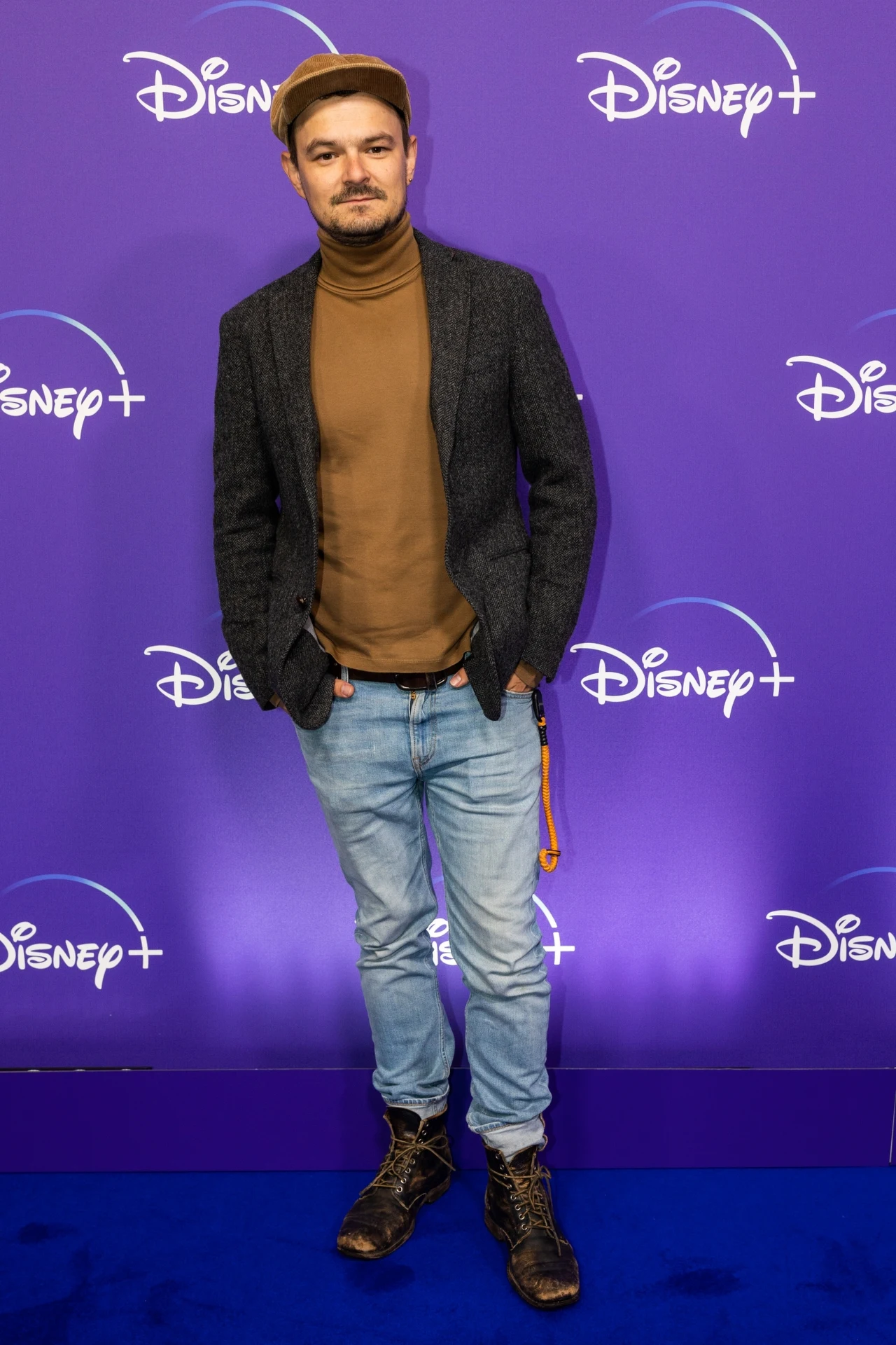 Dawid Ogrodnik na imprezie otwierającej start Disney+ w Polsce