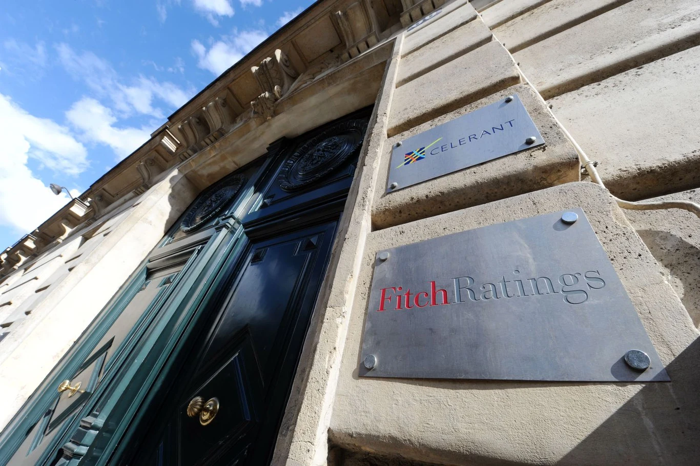 Fitch uwzględnia w swoich prognozach napływ do Polski środków z Funduszu Odbudowy UE Fitch uwzględnia w swoich prognozach napływ do Polski środków z Funduszu Odbudowy UE