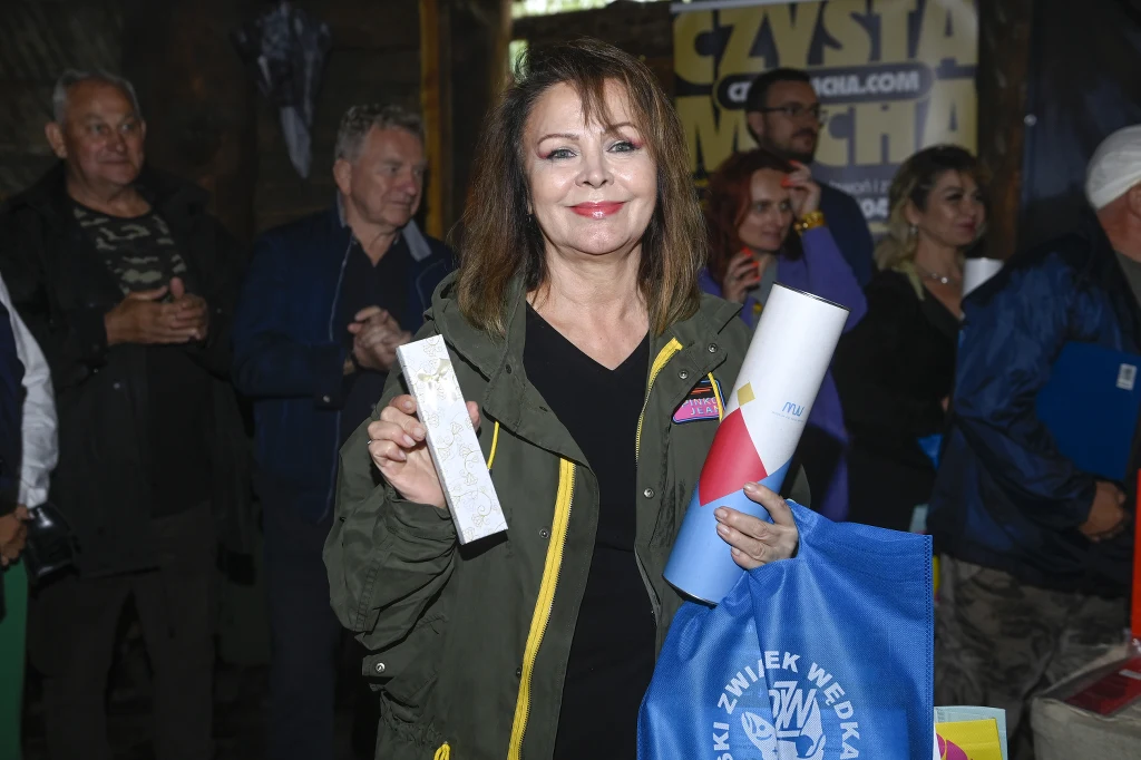 25. Zawody Wędkarskie Aktorów im. Mariana Łącza: Izabela Trojanowska 25. Zawody Wędkarskie Aktorów im. Mariana Łącza: Izabela Trojanowska