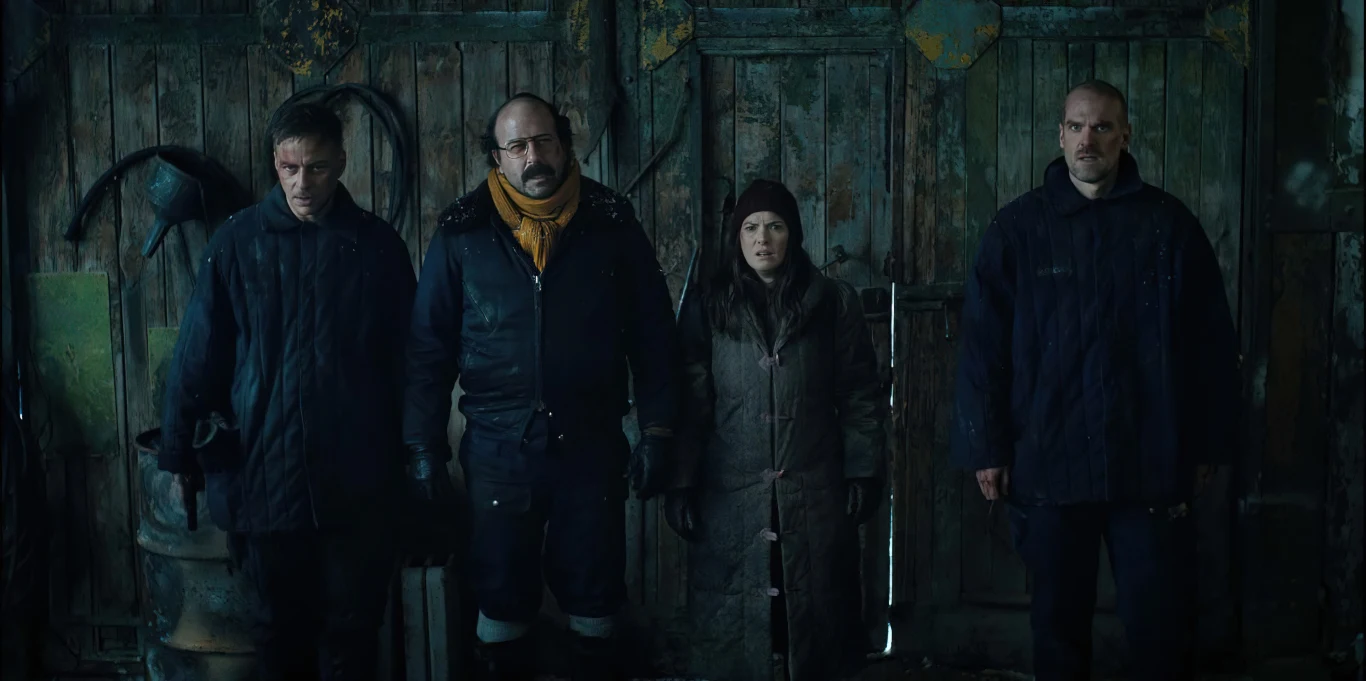 Tom Wlaschiha (Dmitrti), Brett Gelman (Murray Bauman), Winona Ryder (Joyce Byers) i David Harbour (Jim Hopper)