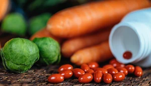 Luteina występuje w żółtych i pomarańczowych warzywach i owocach oraz zielonych liściach warzyw