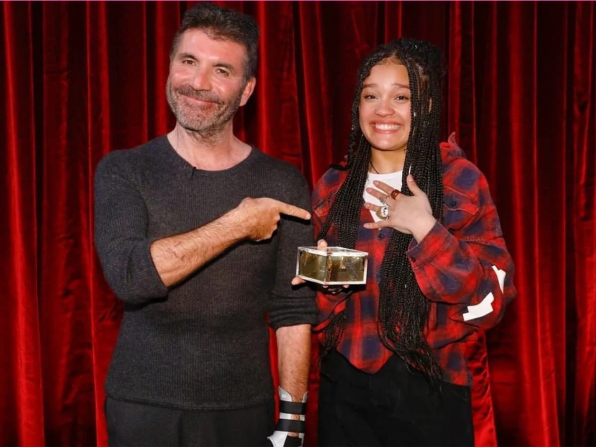 Simon Cowell i Sara James Simon Cowell i Sara James