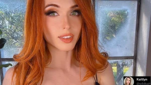 Amouranth - fragment zdjęcia zamieszczonego w serwisie Twitter.com na profilu @Amouranth