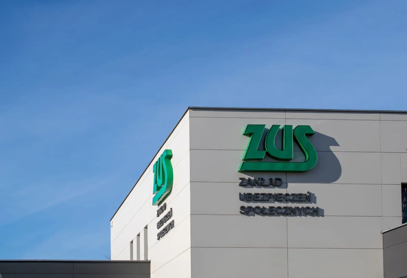 Kontrole ZUS a nadużywanie zwolnień chorobowych w praktyce. Co robią przebywający na "L4"? Kontrole ZUS a nadużywanie zwolnień chorobowych w praktyce. Co robią przebywający na "L4"?