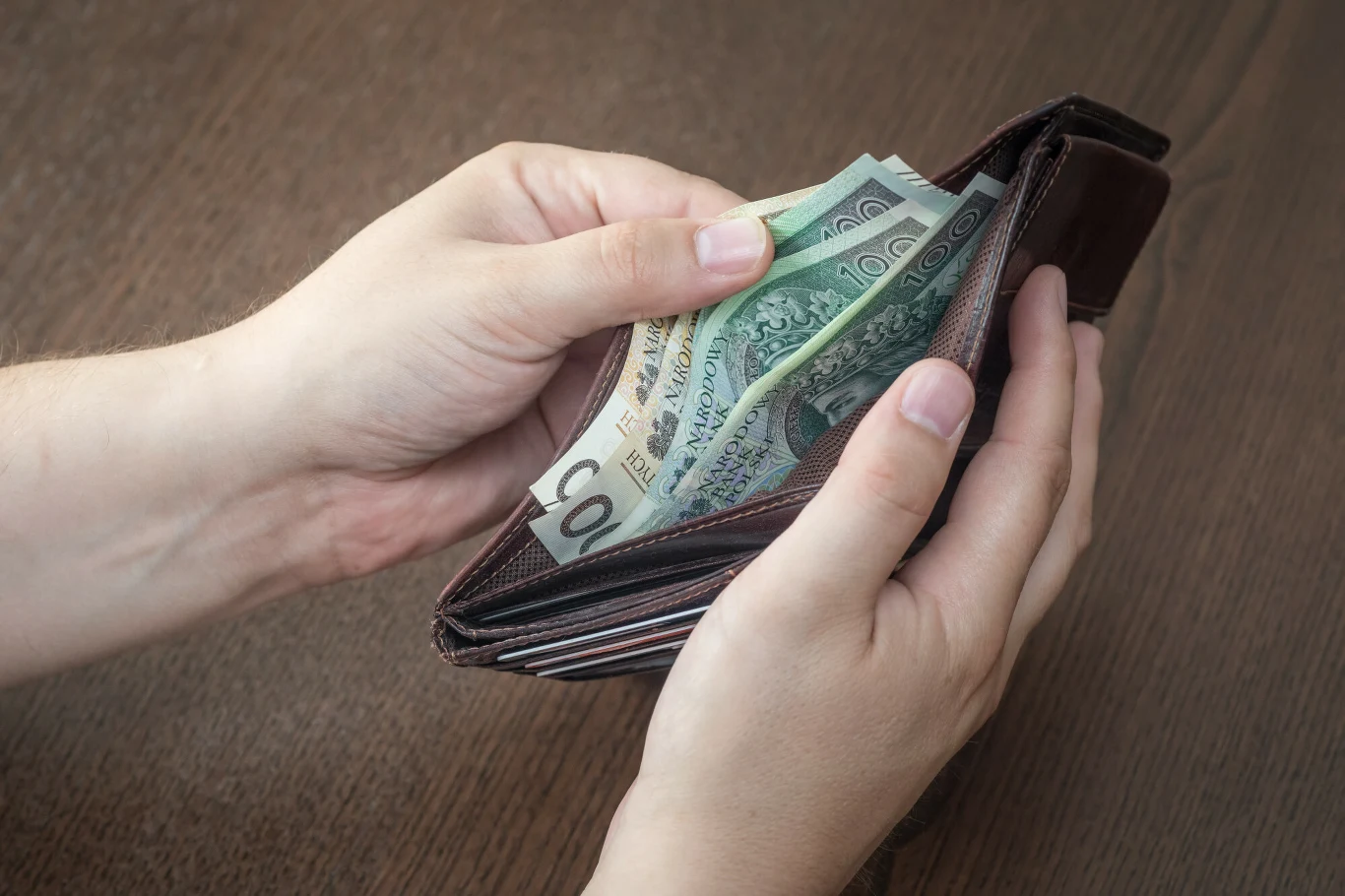 Alimenty na rzecz rodziców mogą być wycofane, jeśli rodzic posiada dobra materialne, z których może się utrzymać