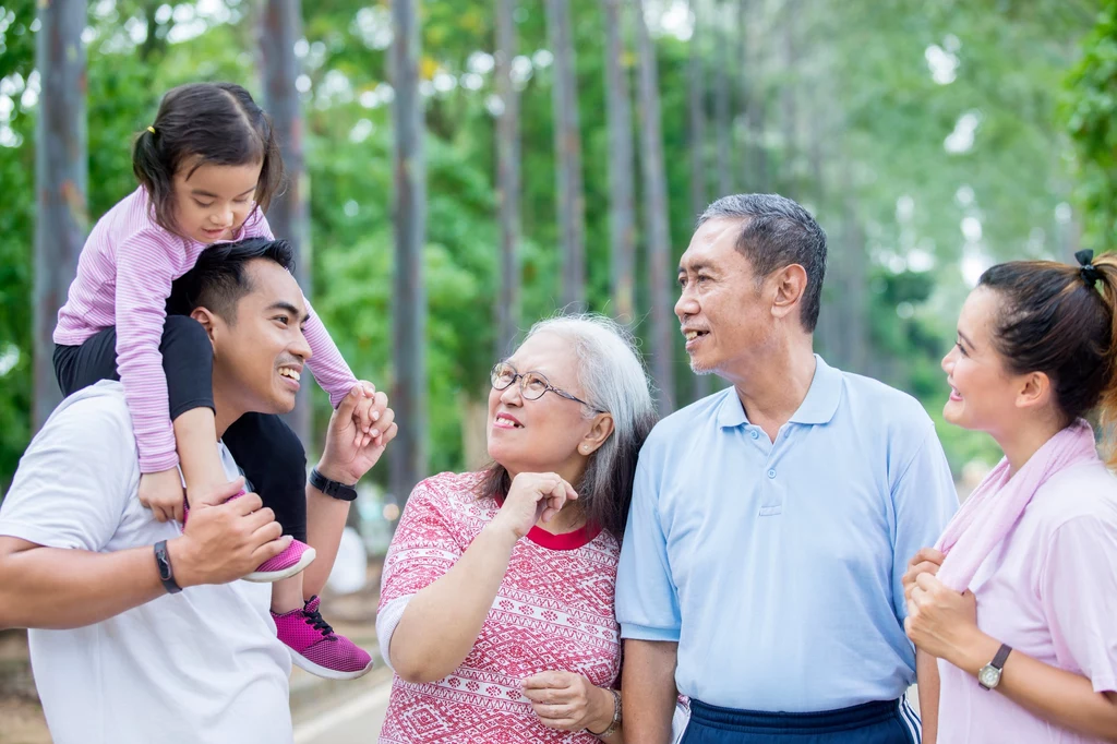 Bliskie rodzinne relacje mieszkańców Okinawy są kluczem do długiego życia? 