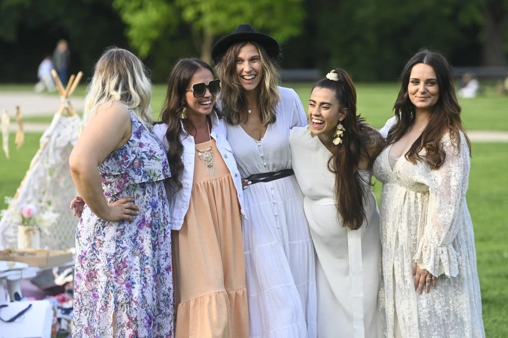 Baby shower Mai Hyży odbyło się w plenerze Baby shower Mai Hyży odbyło się w plenerze