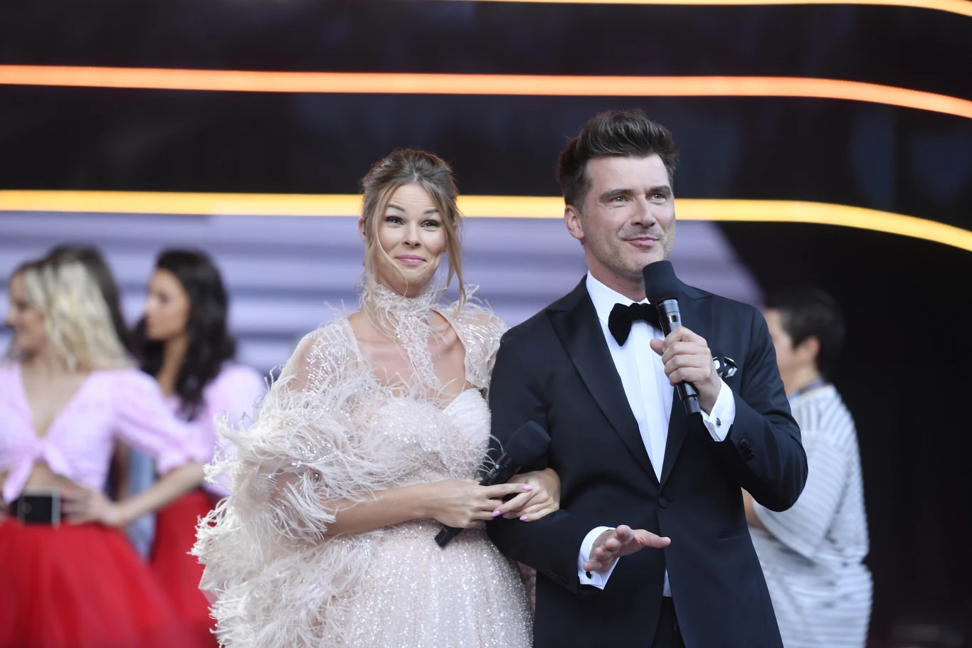 Tomasz Kammel i Małgorzata Tomaszewska - prowadzący koncert Tomasz Kammel i Małgorzata Tomaszewska - prowadzący koncert