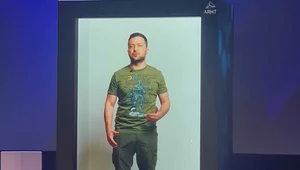 Wołodymyr Zełenski pojawił się jako bardzo realistyczny hologram