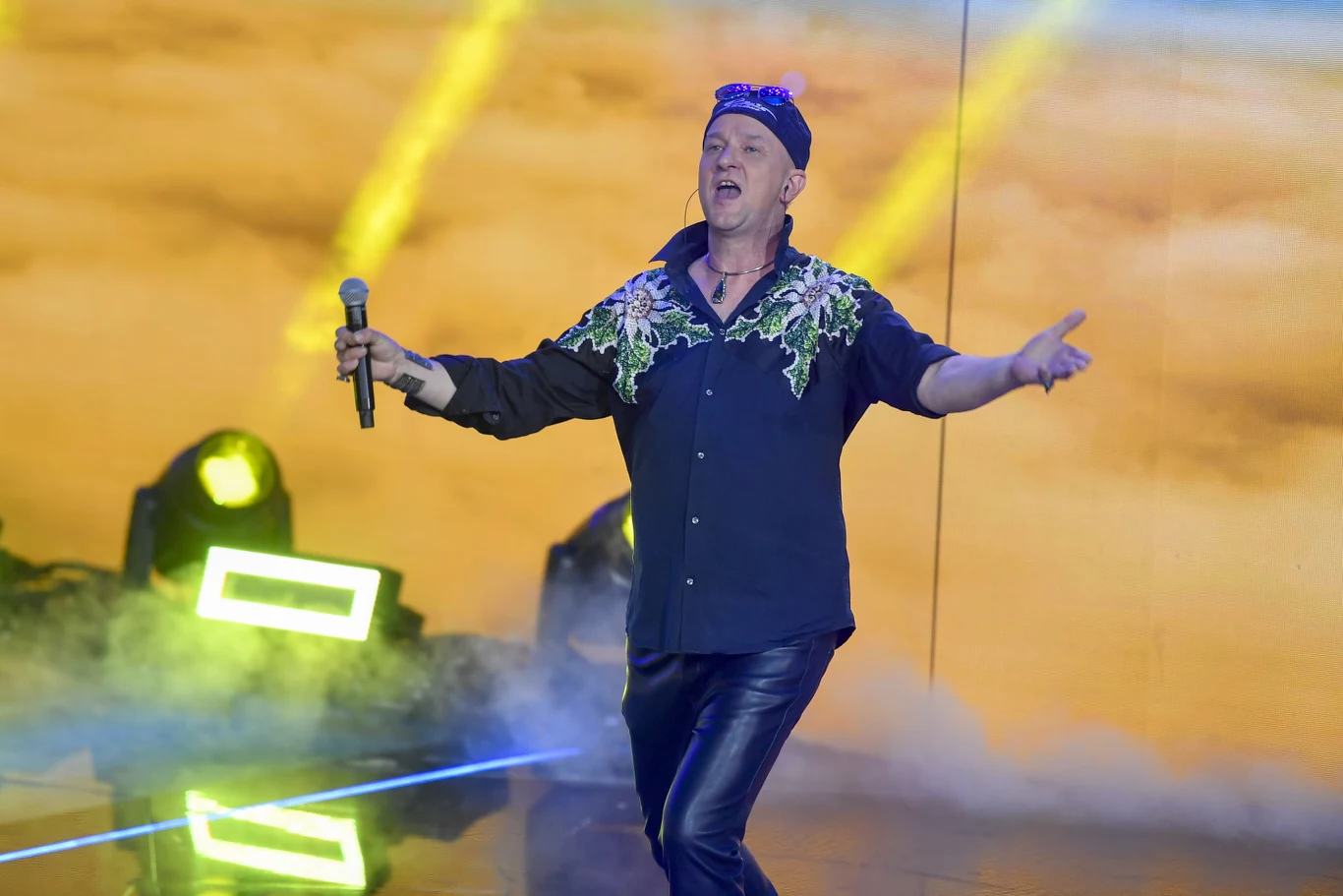 Zespół Taraka na scenie w Opolu Zespół Taraka na scenie w Opolu