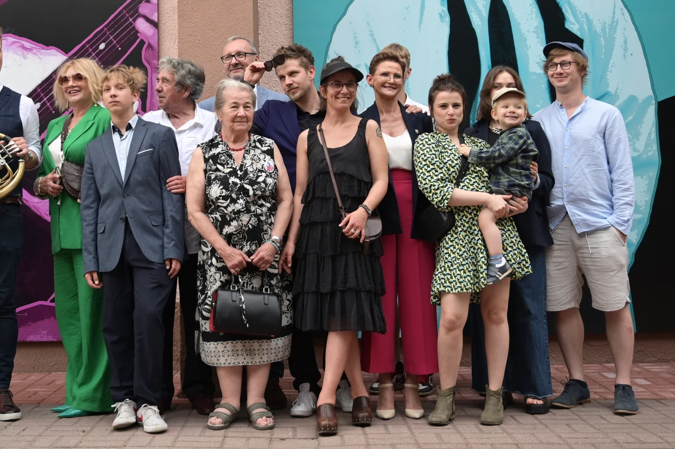 Rodzina Królikowskich na otwarciu skweru Pawła Królikowskiego Rodzina Królikowskich na otwarciu skweru Pawła Królikowskiego