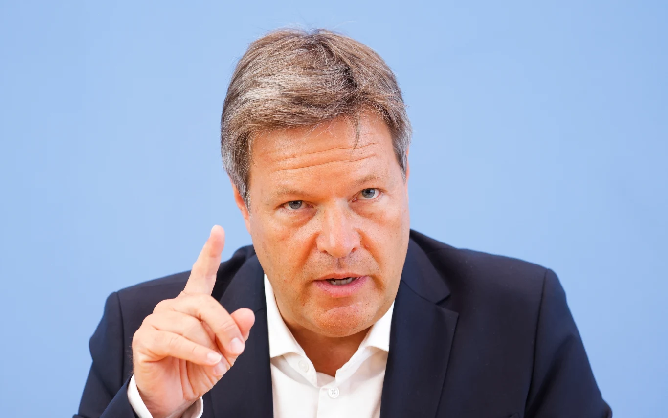 Niemcy wracają do wytwarzania większej ilości energii z węgla. "To gorzkie, ale nieuniknione" - powiedział minister gospodarki i klimatu Robert Habeck