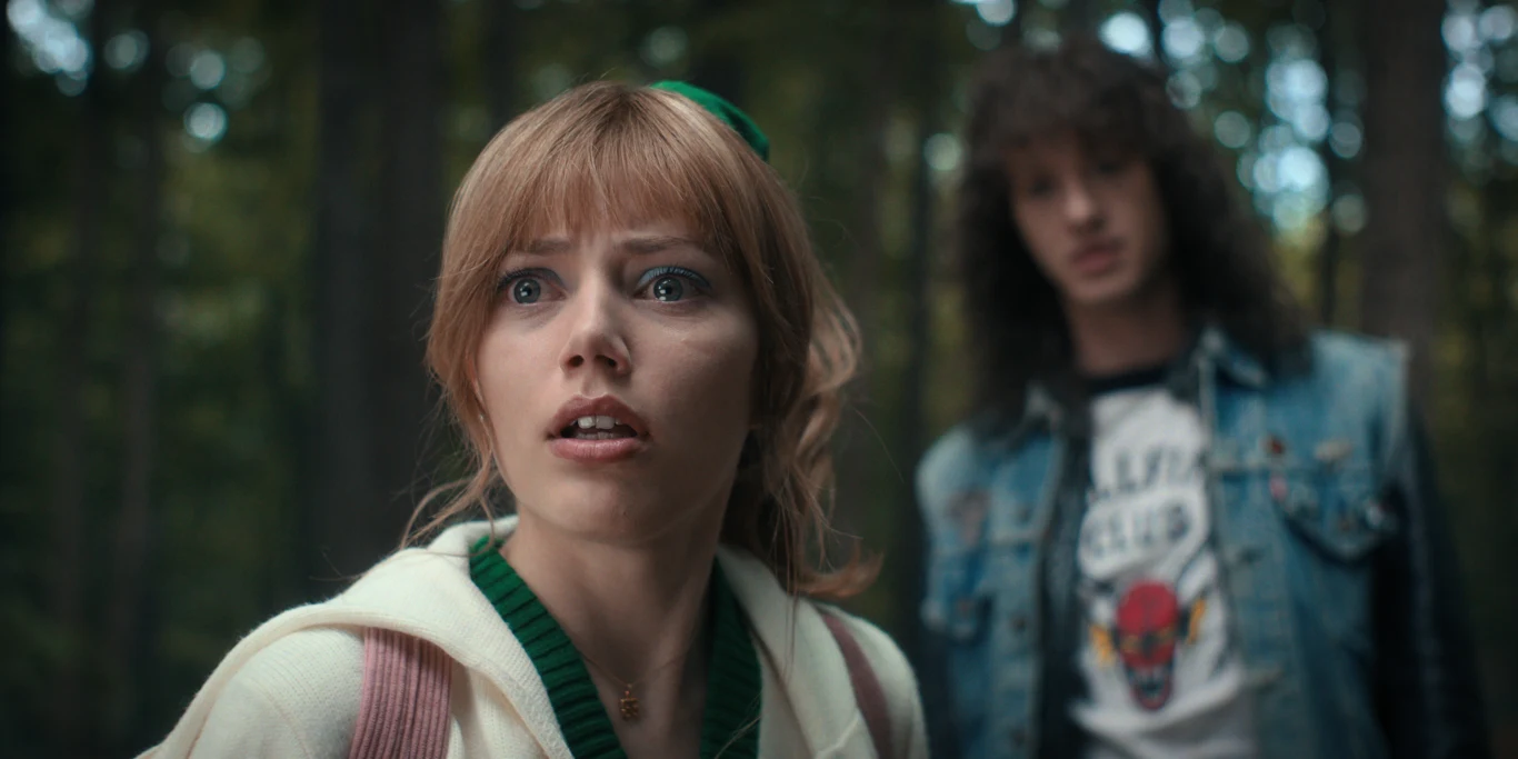 Grace Van Dien (Chrissy) w serialu "Stranger Things"