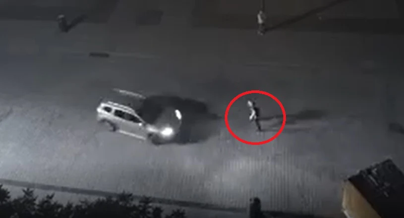 Kierowca Dacii potrącił interweniującego strażnika miejskiego Kierowca Dacii potrącił interweniującego strażnika miejskiego