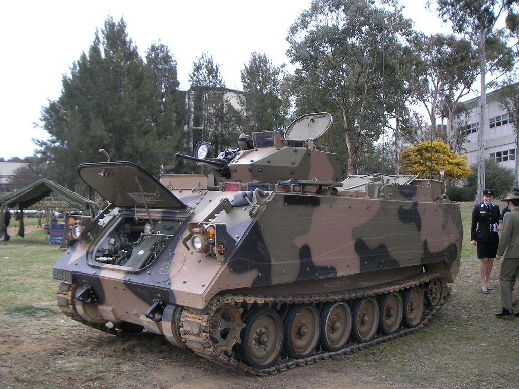 M113AS4