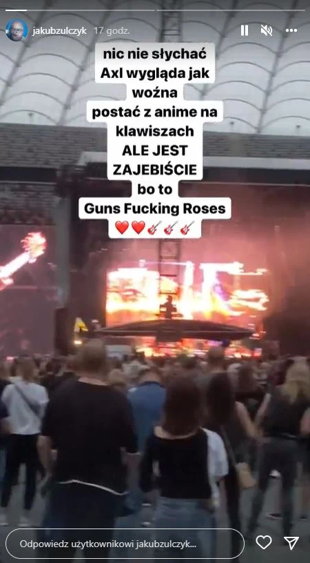 Jakub Żulczyk na koncercie Guns N' Roses w Warszawie