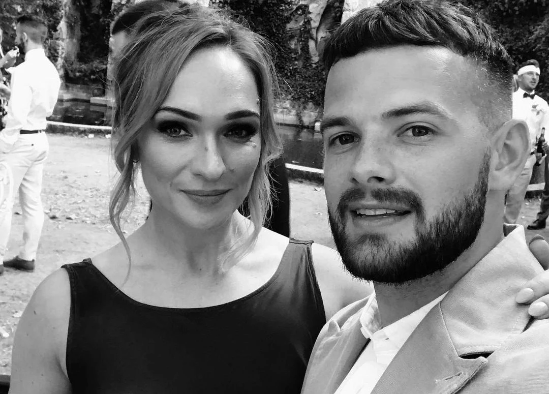 Tom Mann w żałobie po stracie narzeczonej Tom Mann w żałobie po stracie narzeczonej