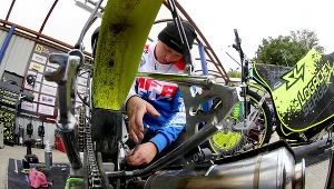 Zdradza wszystkie sekrety wschodzącej gwiazdy