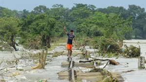 Katastrofalne powodzie w Indiach i Bangladeszu. Powodem są zmiany klimatu