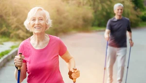 Codzienne spacery powodują, że choroba zwyrodnieniowa stawów postępuje wolniej, a pacjenci odczuwają mniejszy ból