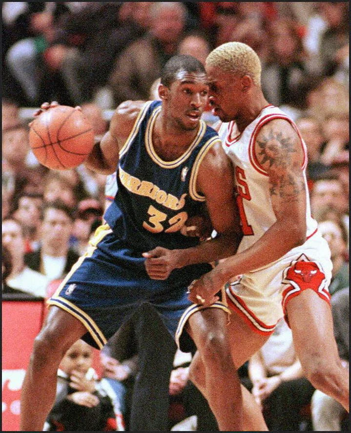 Joe Smith kontra Dennis Rodman. Tylko drugi z nich zrobił karierę w NBA