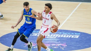 Jeremy Sochan w barwach reprezentacji Polski (biała koszulka)