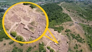 Archeolodzy z Polski podejrzewają, że tajemnicze miasto na albańskim wzgórzu to legendarna Bassania /foto: naukawpolsce.pl