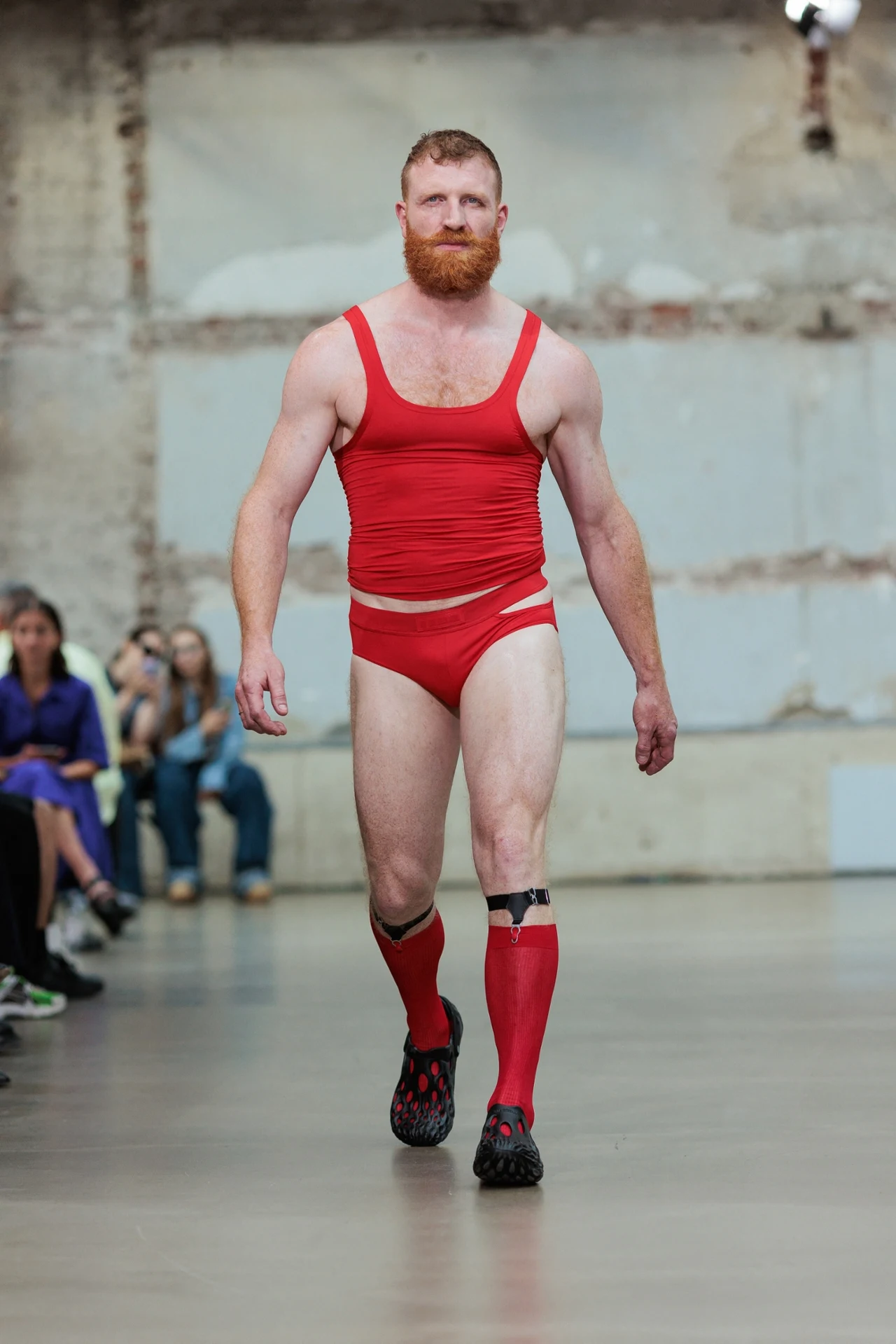 Louis Gabriel Nouchi prezentuje modę męską w Paryżu Louis Gabriel Nouchi prezentuje modę męską w Paryżu