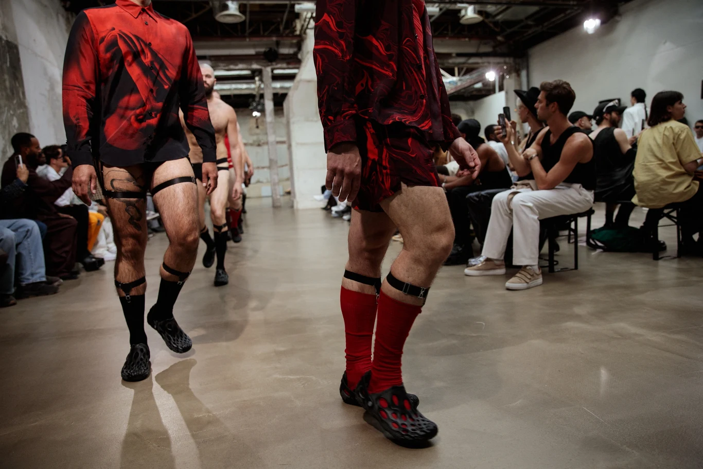 Louis Gabriel Nouchi prezentuje modę męską w Paryżu Louis Gabriel Nouchi prezentuje modę męską w Paryżu