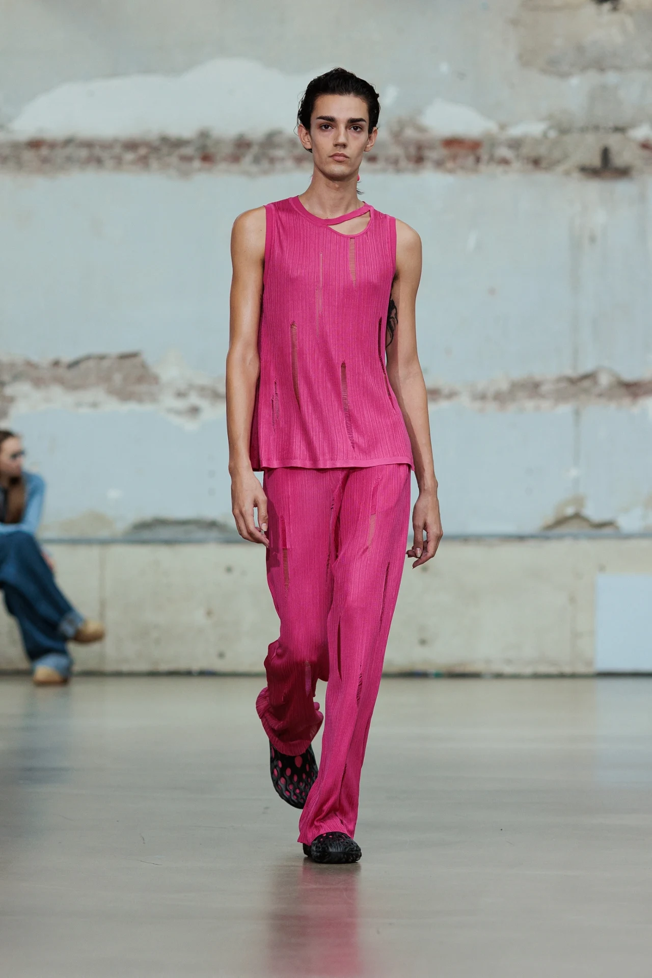 Louis Gabriel Nouchi prezentuje modę męską w Paryżu Louis Gabriel Nouchi prezentuje modę męską w Paryżu